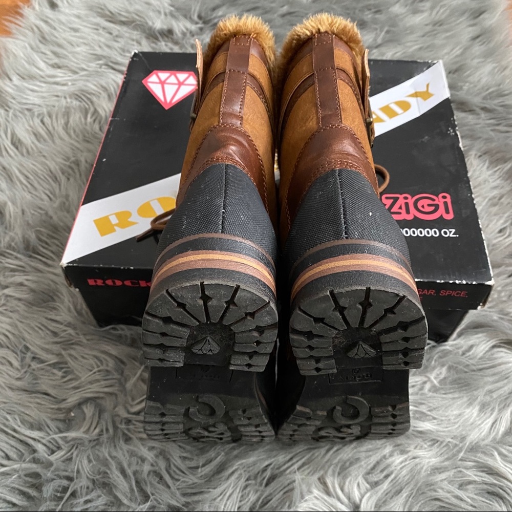 macy’s snow boots - Picture 5 of 7